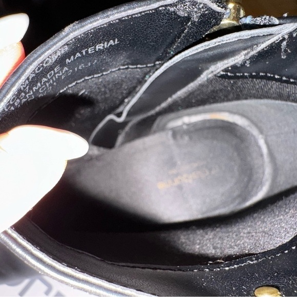 Liz Claiborne Black heel booties size 9 - Picture 7 of 11